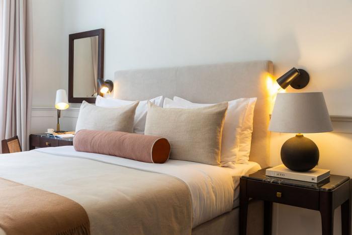 Deluxe King - One Superking Bed